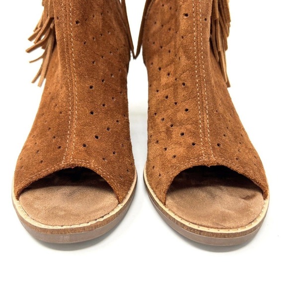 TOMS Suede Booties Cinnamon Brown Peep Toe Majorca Perforated Fringe Women’s 7 - Picture 5 of 12